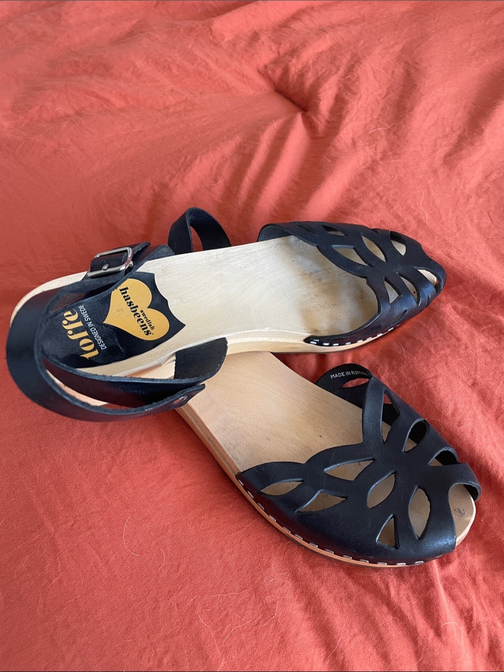 Toffel Swedish Hassbeens Black Leather Cutout Ankle Strap low heel Sandals